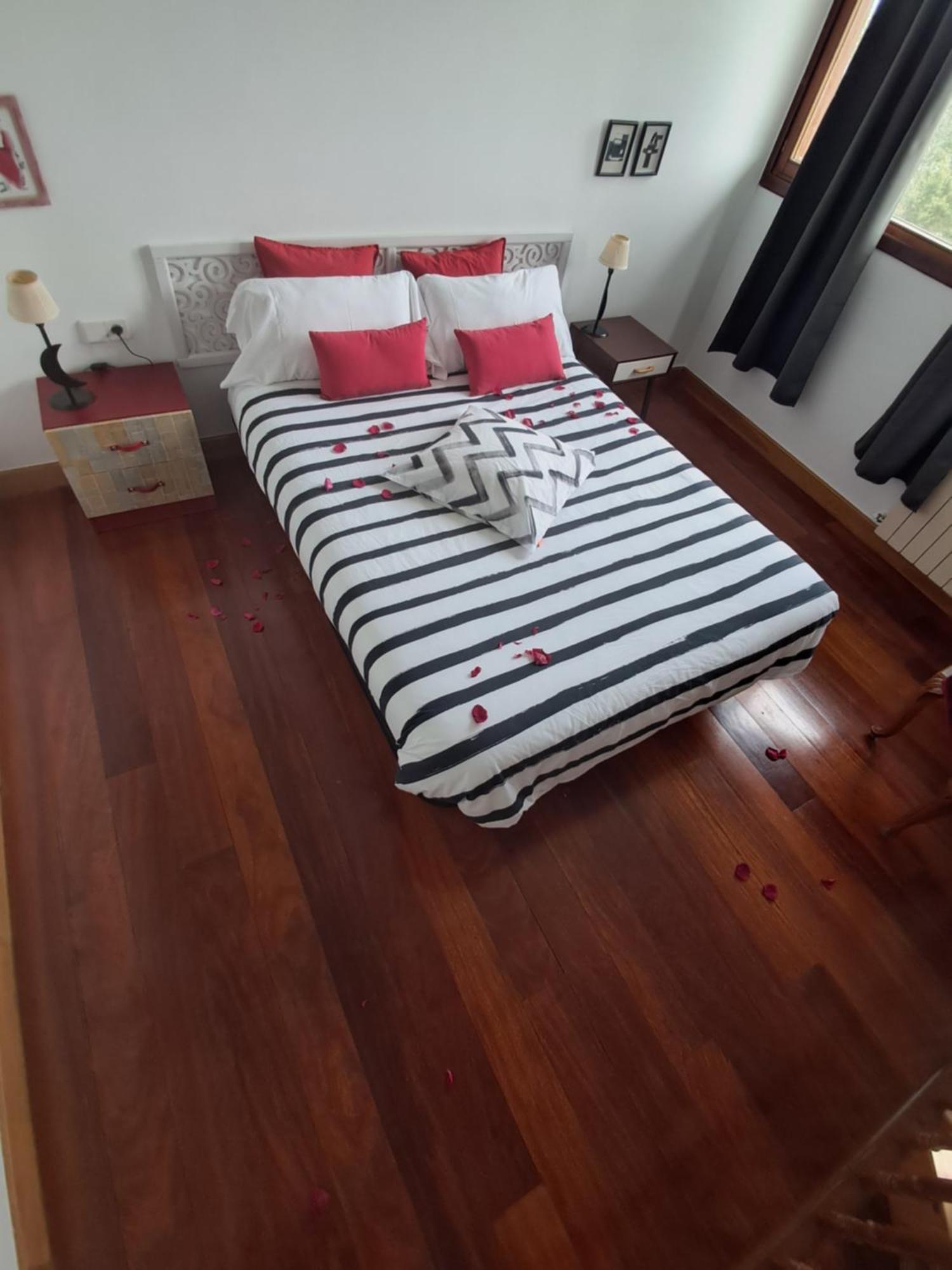 B&B Eguzkitza Эльхета Экстерьер фото